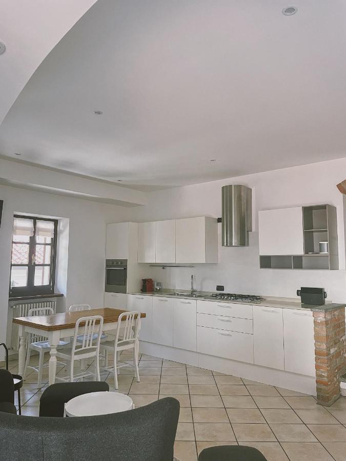 Casa Lobe - Charming Apartment In Village Centre 라모라 외부 사진